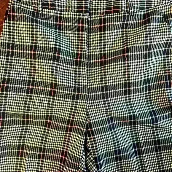 Plaid Pants perfect for  fall - Picture 4 of 4